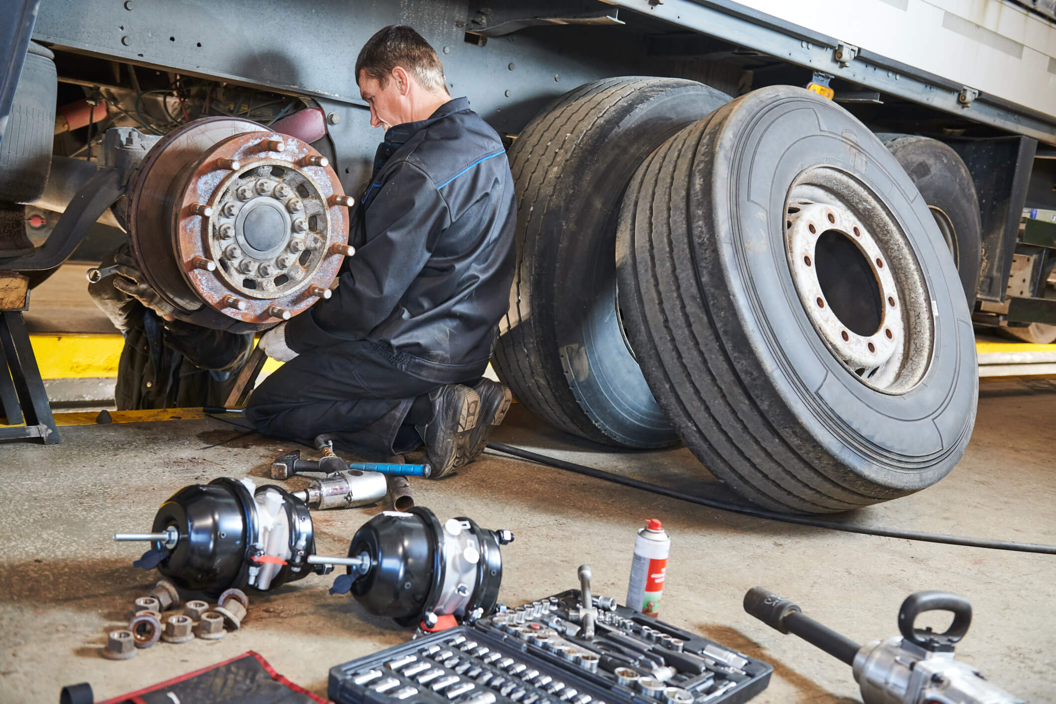 LGV and HGV Vehicle Servicing